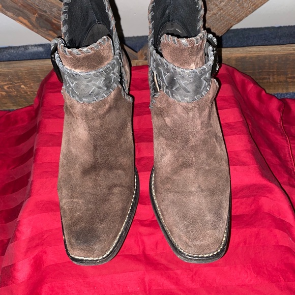 Adorable Jeffrey Campbell leather boots!! - Picture 4 of 6